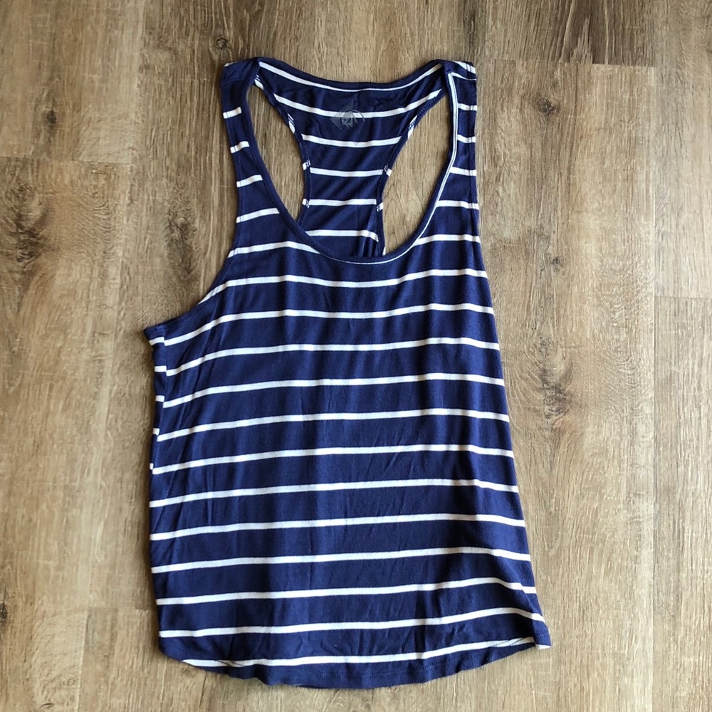 Volcom Women’s Racer Back Tank Top.